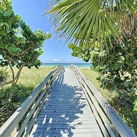 Steps From The Beach, Best Location, 2 Bdrm 2 Bth Clearwater Beach Exterior photo